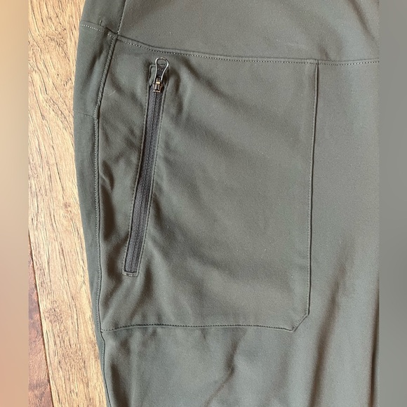 The North Face Green‎ Jogger Legging Pant Women’s Sz XL Running Hiking Outdoor - Picture 2 of 10